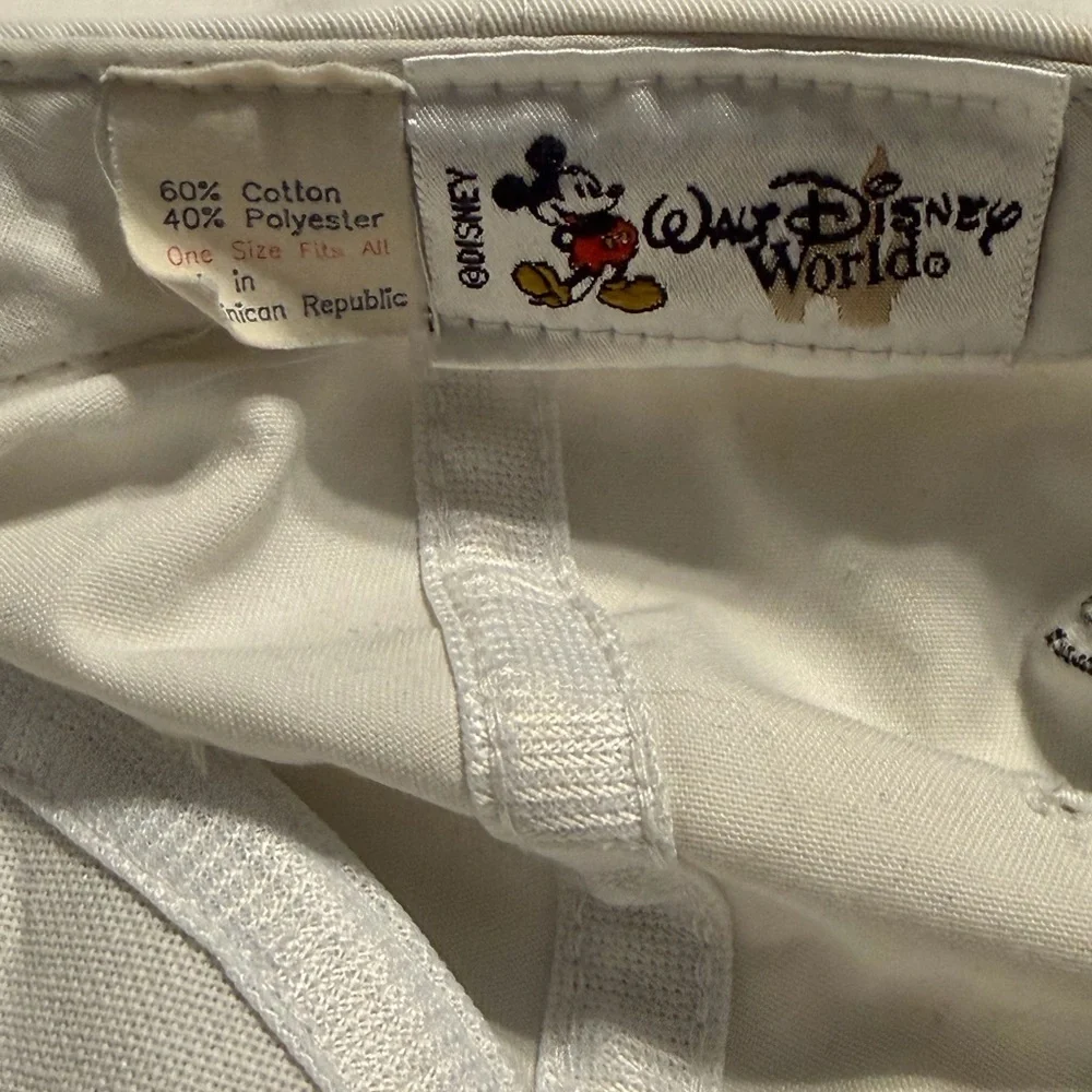 Disney Mickey Mouse Baseball Cap Pluto Goofy Minnie Mouse White